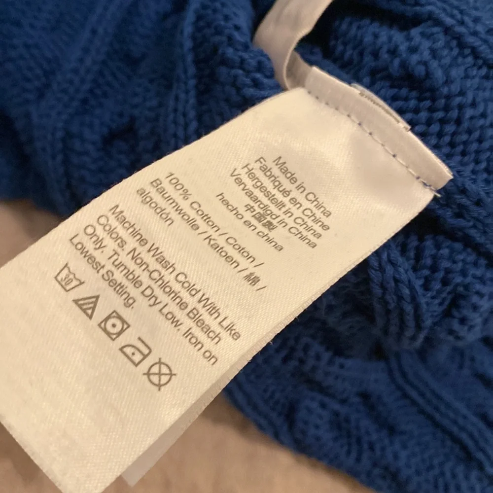 J. Crew Blue Cable Knit Women's Sweater. Size S . Style AY824